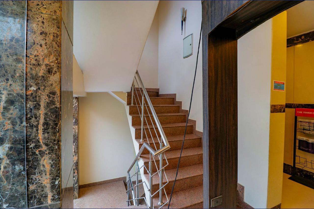 Fabexpress Llyod Residency Hotel