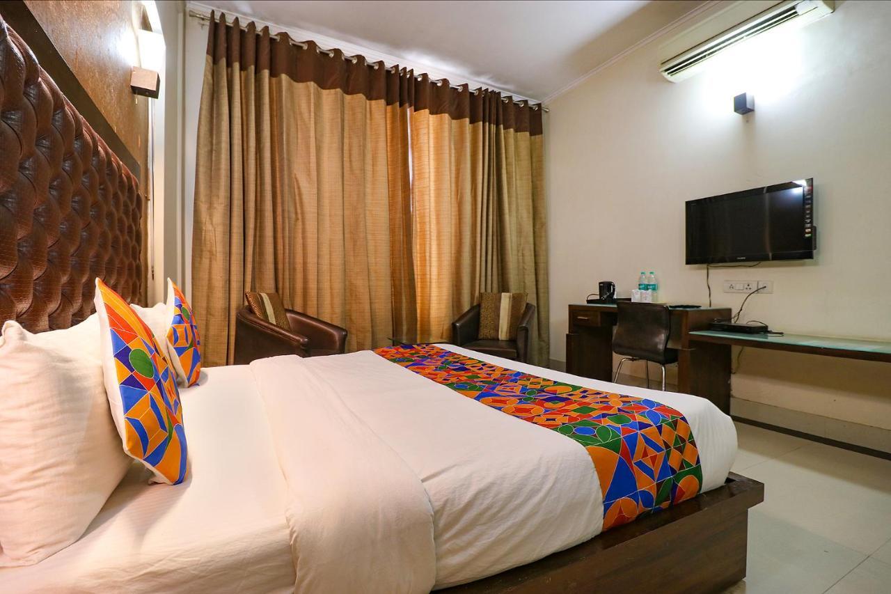 Fabexpress Llyod Residency 3*