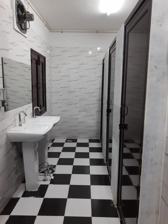 Hostel Abuzz Oxfordcaps Shahpurjaat Delhi New Delhi