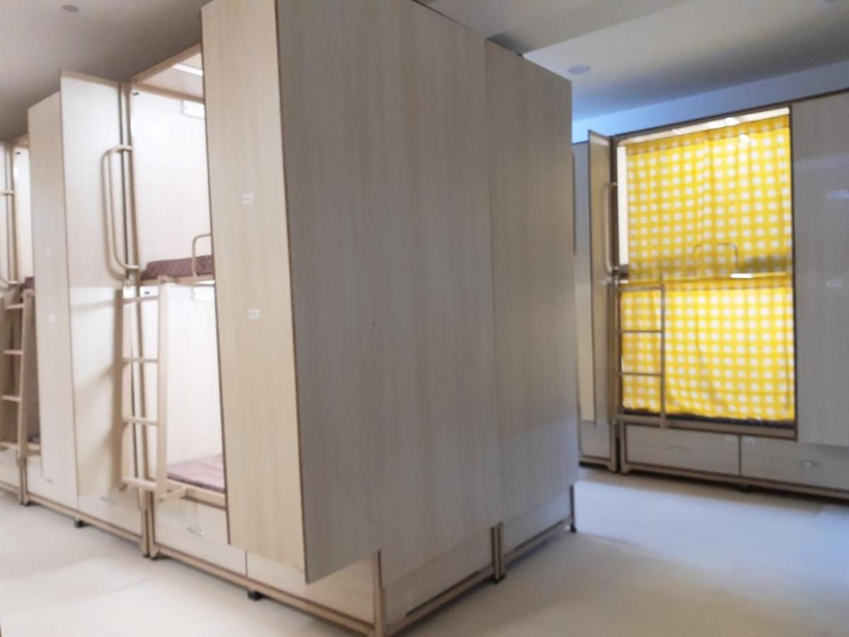 Hostel Abuzz Oxfordcaps Shahpurjaat Delhi New Delhi