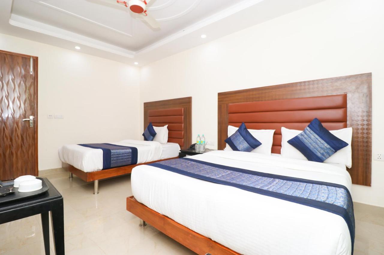 Hotel Belwood Suites - Near Airport Nova Deli