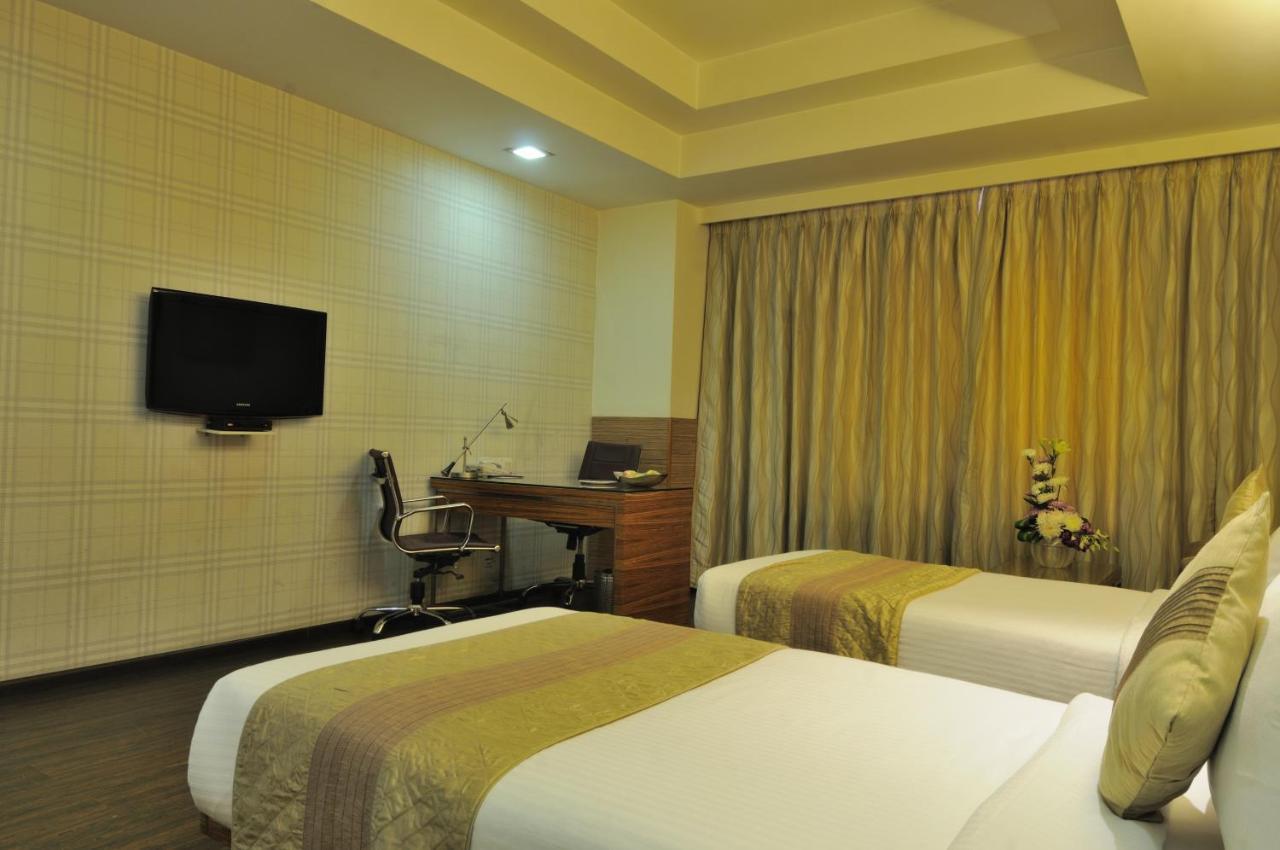 Stellar Resorts