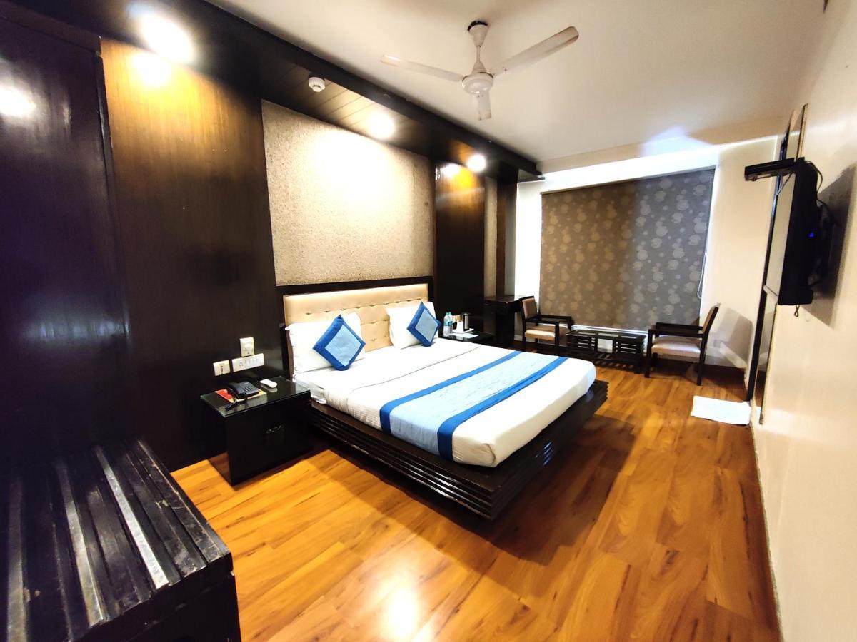 Hotel Pride, Karol Bagh