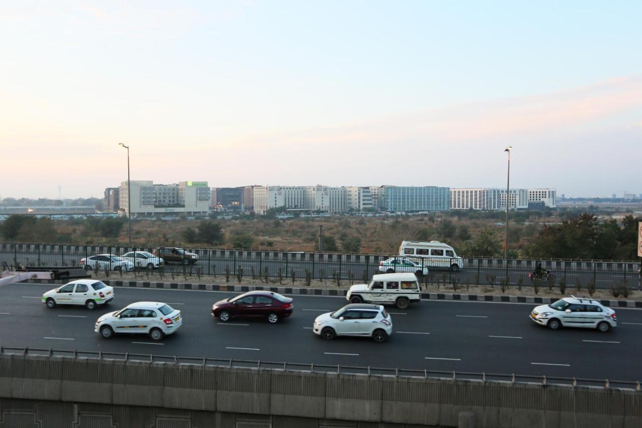 Oyo Marina 3*
