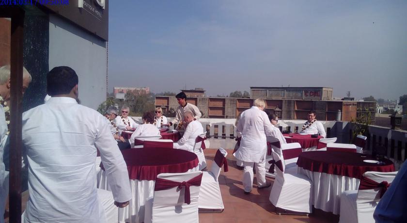 Hotel Anila Naraina Vihar 3*