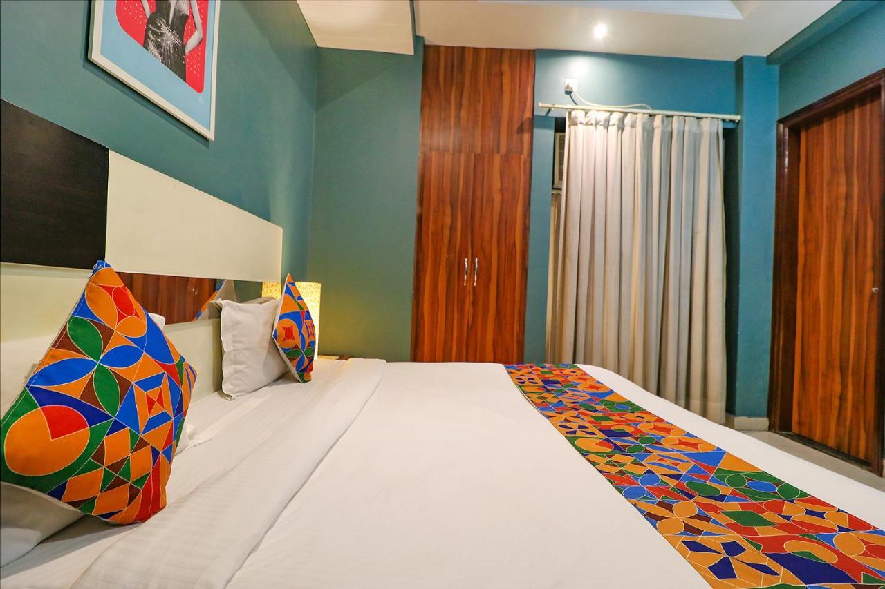 Fabhotel Church House Rohini 3*