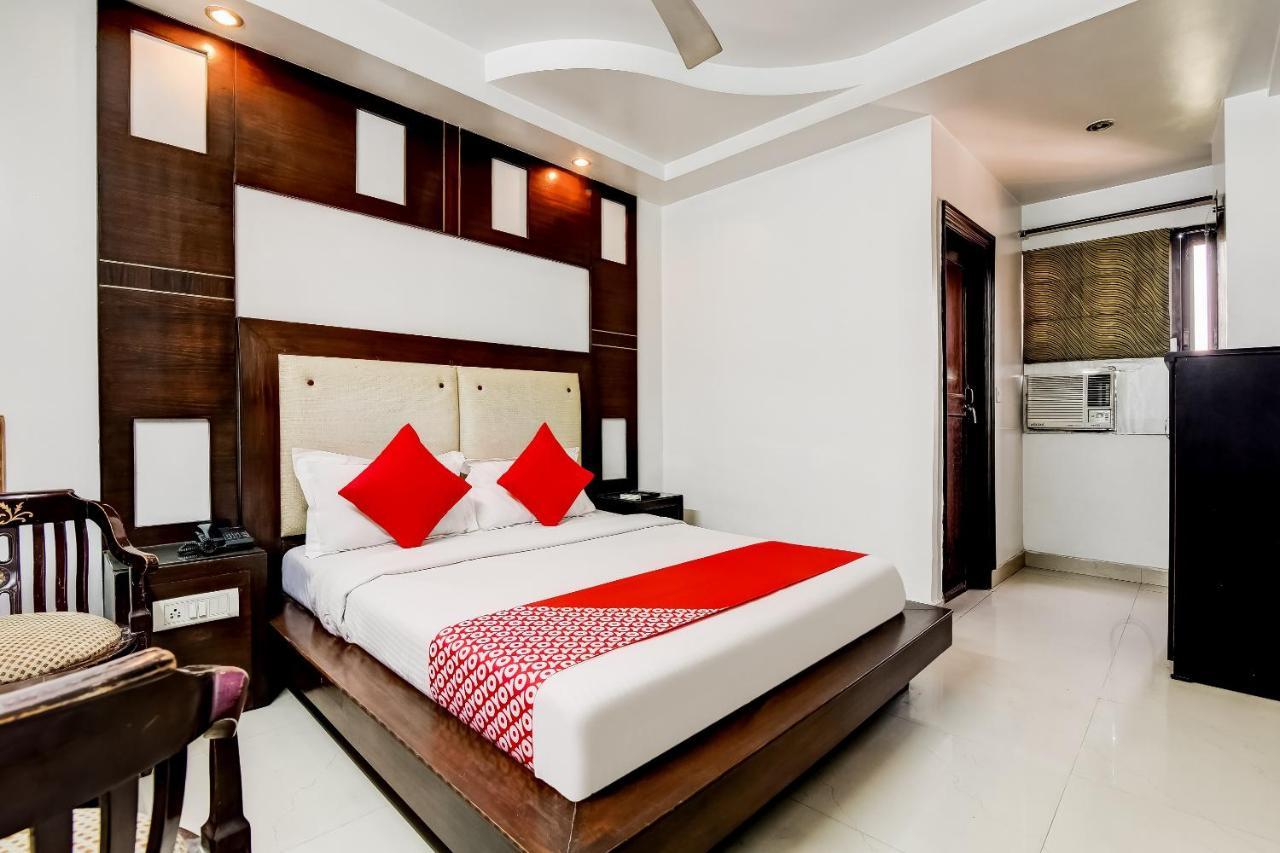 Hotel Oyo 7781 Sai International New Delhi