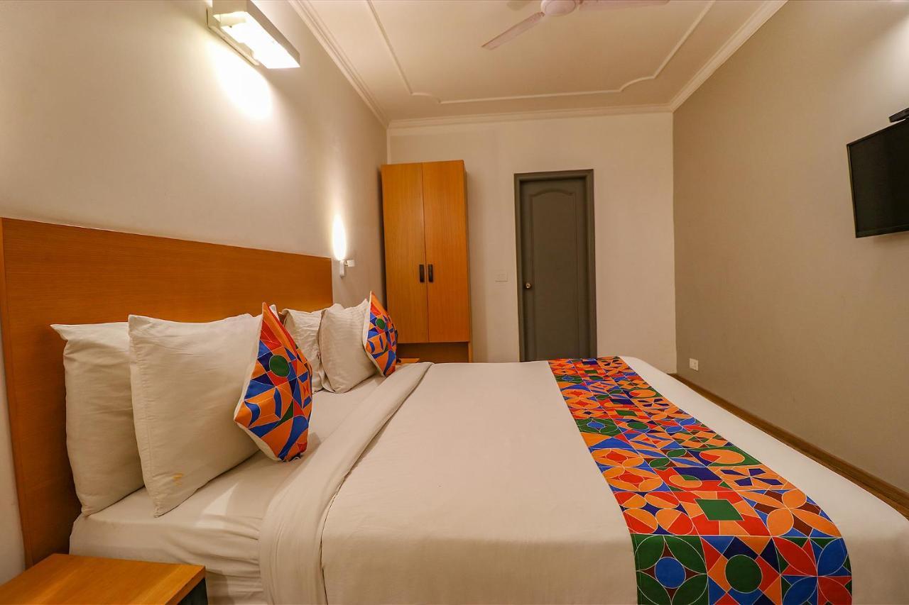 Fabhotel Lord Hotel