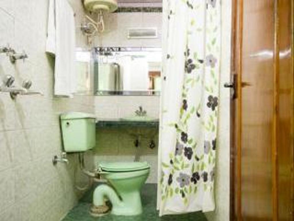 Hotel Woodland Deluxe 2*