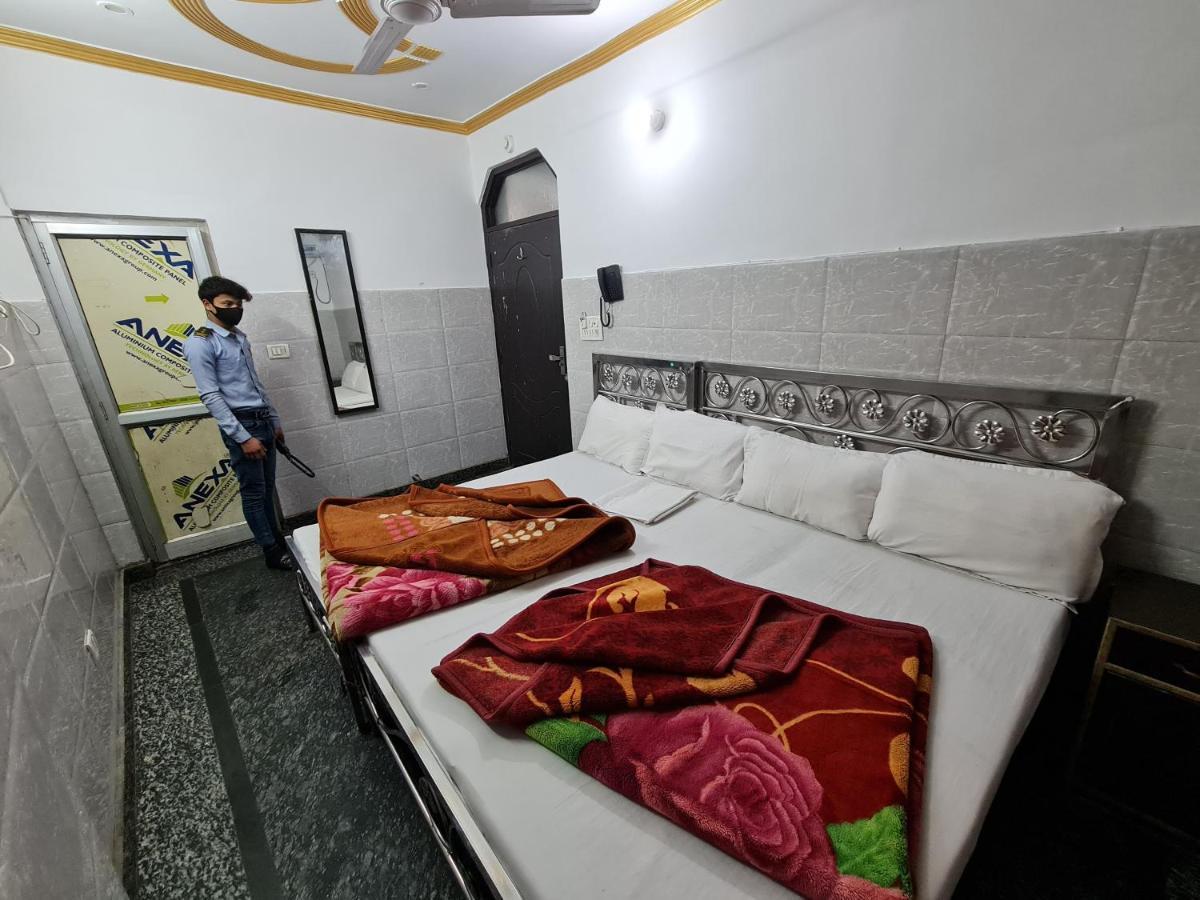 Al Ashfaq Guest house