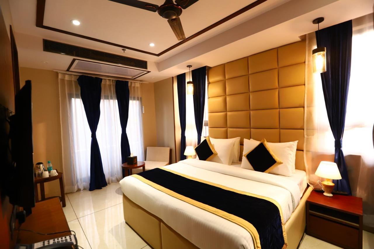 Sanca International In Patel Nagar Delhi Hotel Nova Deli
