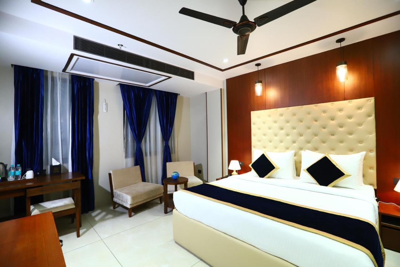 Sanca International In Patel Nagar Delhi 3*