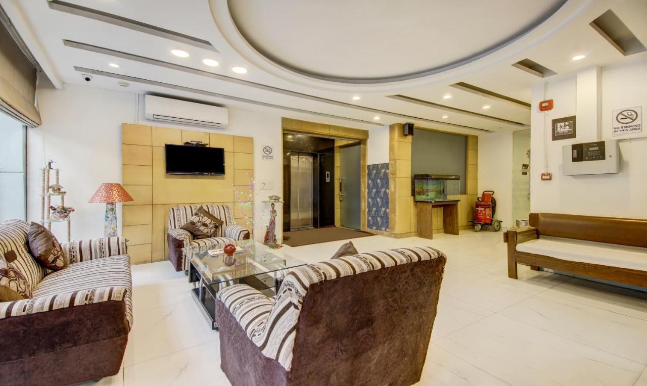 Hotel Fabhotel The Kings Plaza 3*