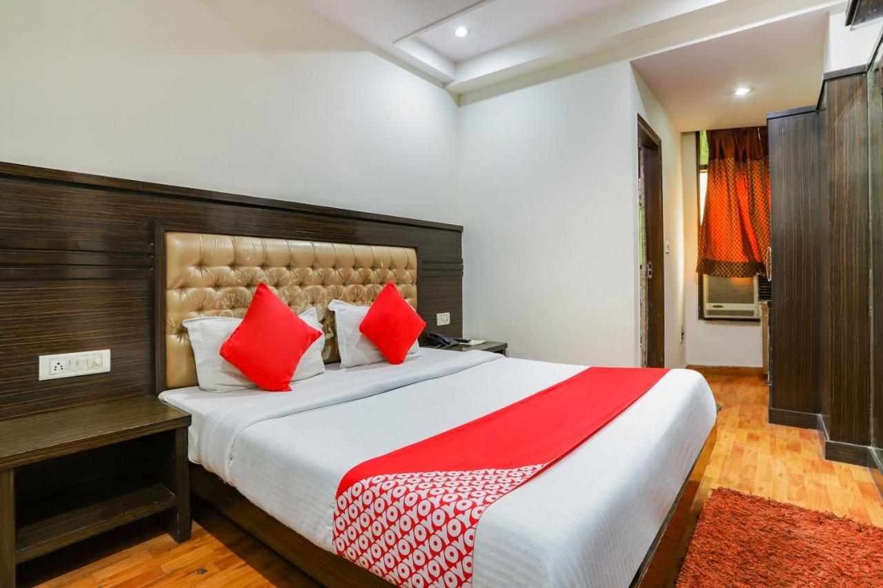 Hotel Shri Ram 2* New Delhi