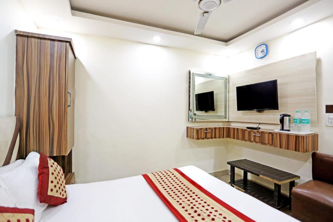 Dreamland Dx-paharganj New Delhi