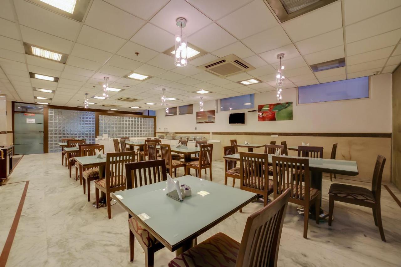 Hotel Townhouse Oak Safdarjung 3*