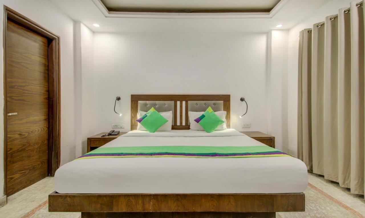 Fabhotel The Kings Plaza Hotel 3*