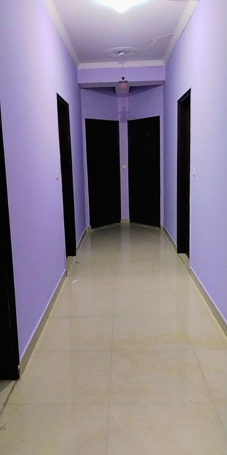 Hotel Aman Aerofly With Free 3hr Early Check-in New Delhi