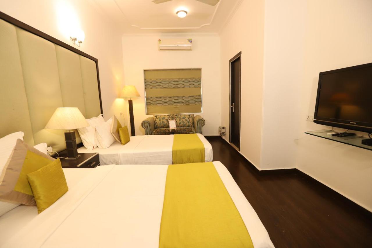 Capitol Hills - Greater Kailash Delhi 3*