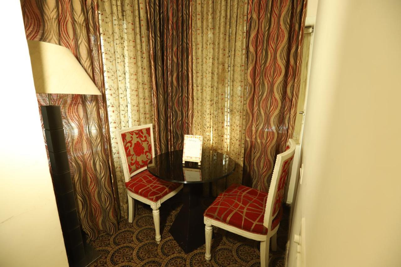 Hotel Capitol Hills - Greater Kailash Delhi