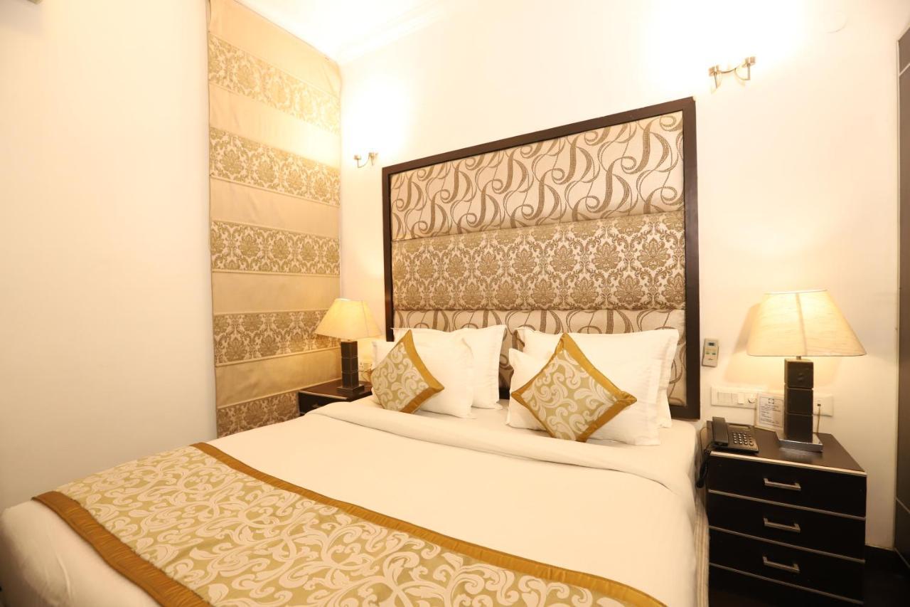 Capitol Hills - Greater Kailash Delhi Hotel 3*