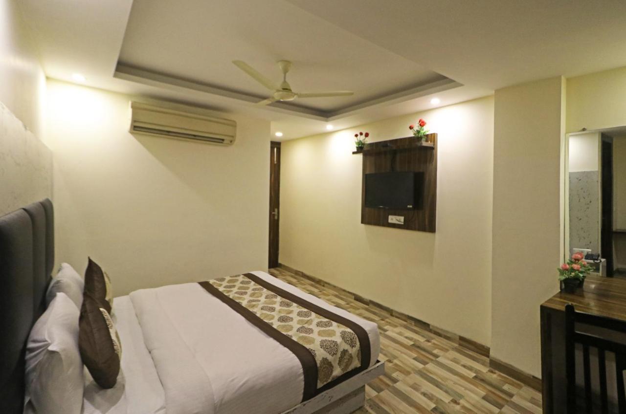 Hotel Hotel Smart Signature - Delhi Airport 4*