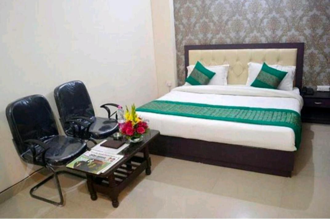 Hotel Aman Aerofly With Free 3hr Early Check-in