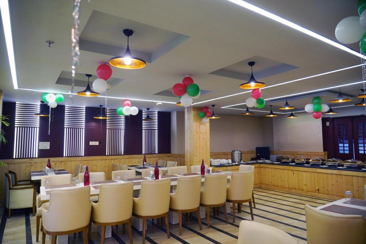 Hotel The Lohmod - Near Delhi Airport