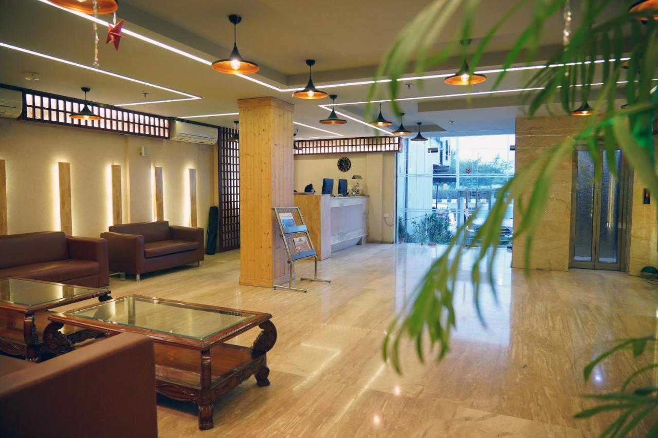 The Lohmod - Near Delhi Airport 4*