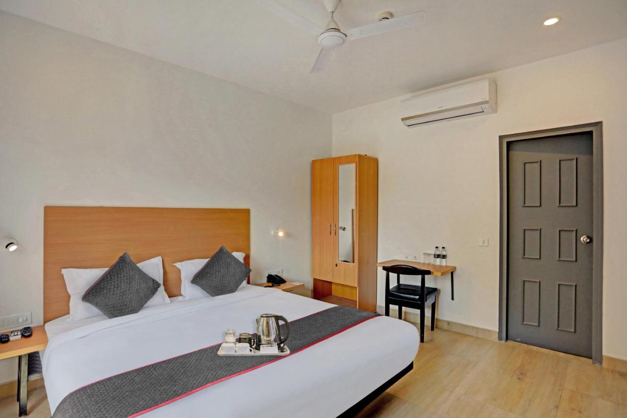 Oyo Townhouse 409 Brostay Meera Bagh 4*