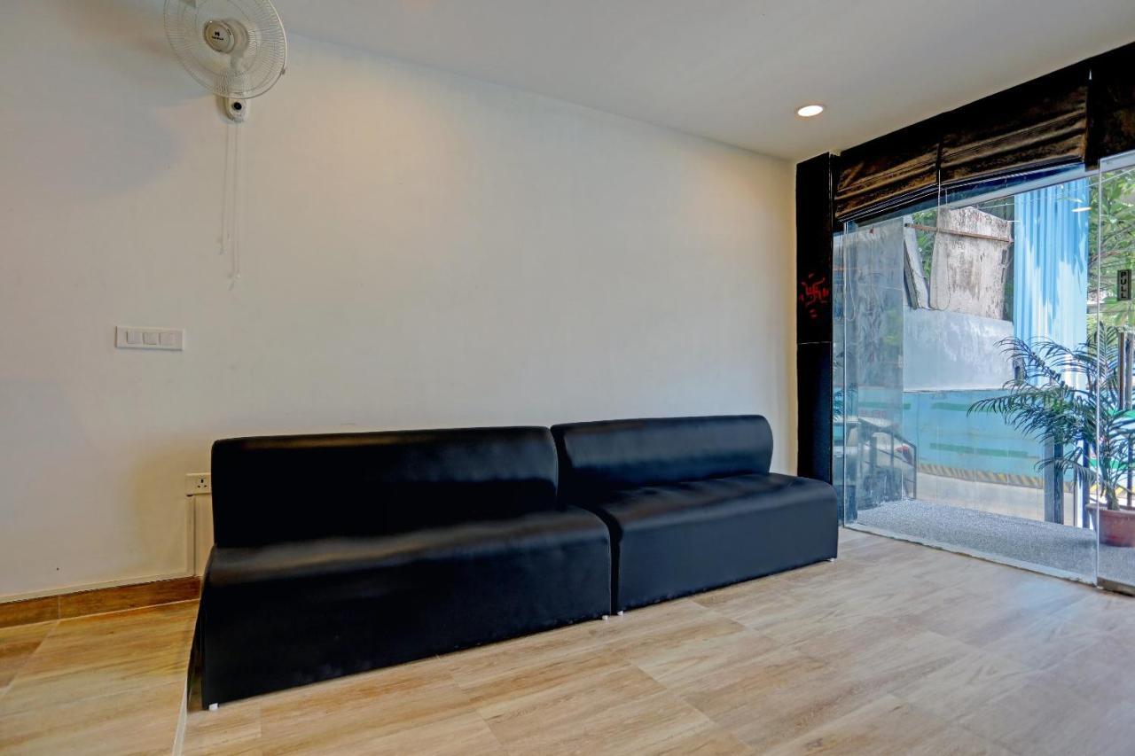 Hotel Oyo Townhouse 409 Brostay Meera Bagh 4*