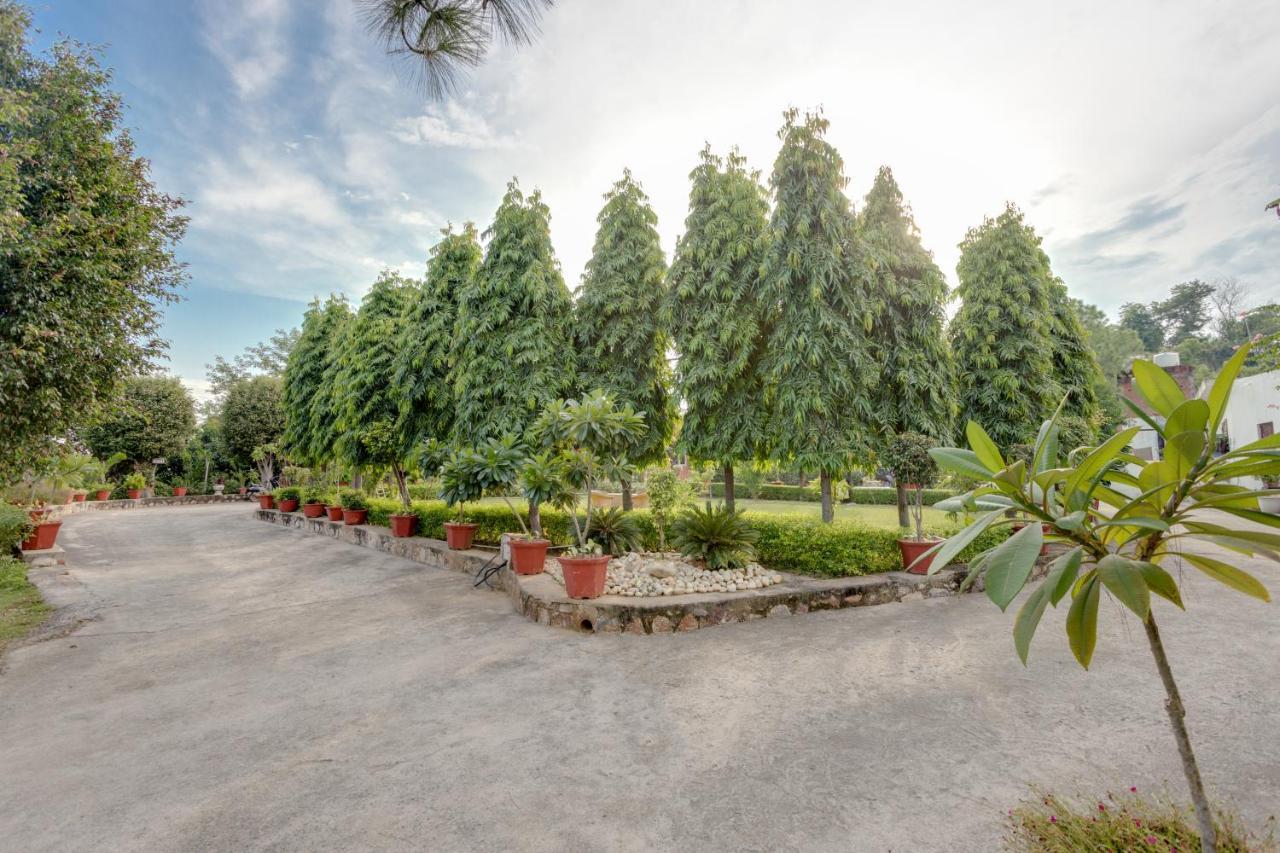 Avanti Retreat- Farm