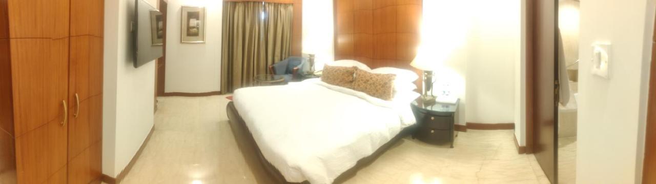 The Hans, New Delhi