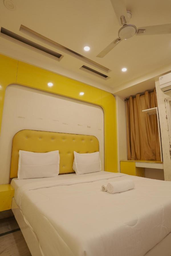Leo Continental 2* New Delhi