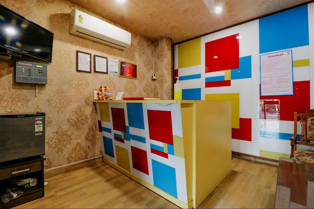 Hotel Fabhotel Nirvana 3*