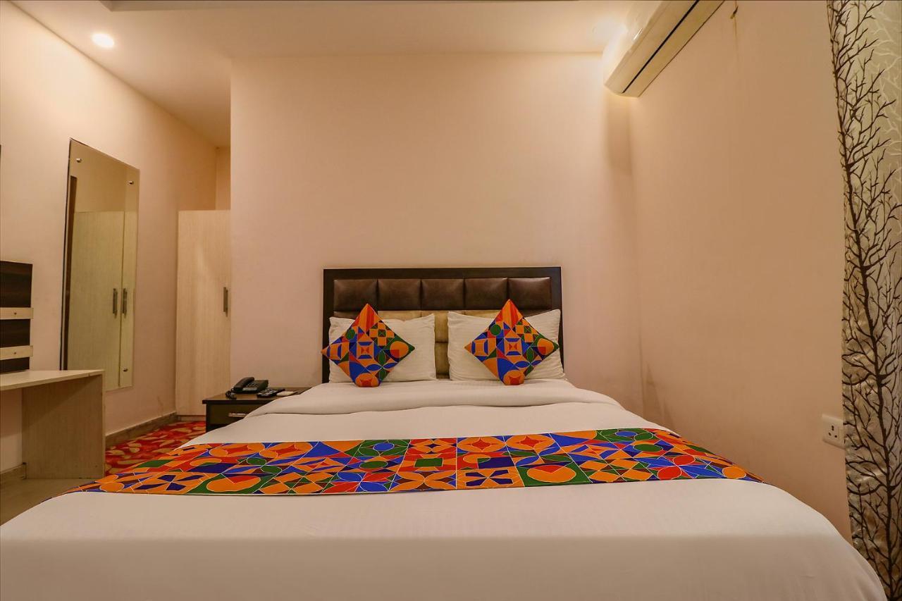 Fabhotel Nirvana Hotel New Delhi