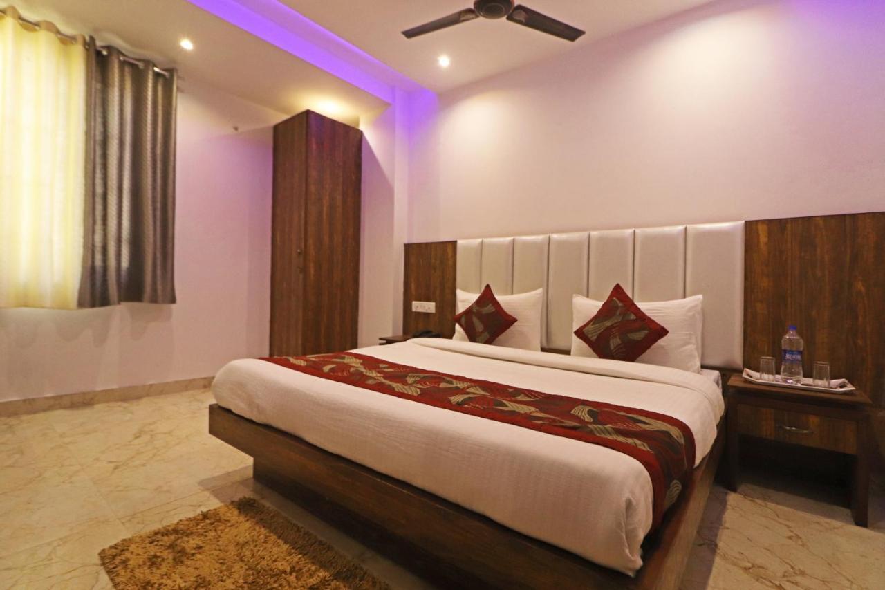 Hotel City View Luxury Near Railway Station New Delhi