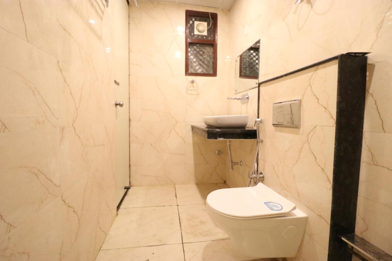 Casa de hóspedes DC Blue Near IGI Airport Delhi