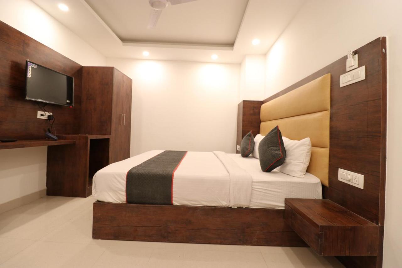 Casa de hóspedes DC Blue Near IGI Airport Delhi