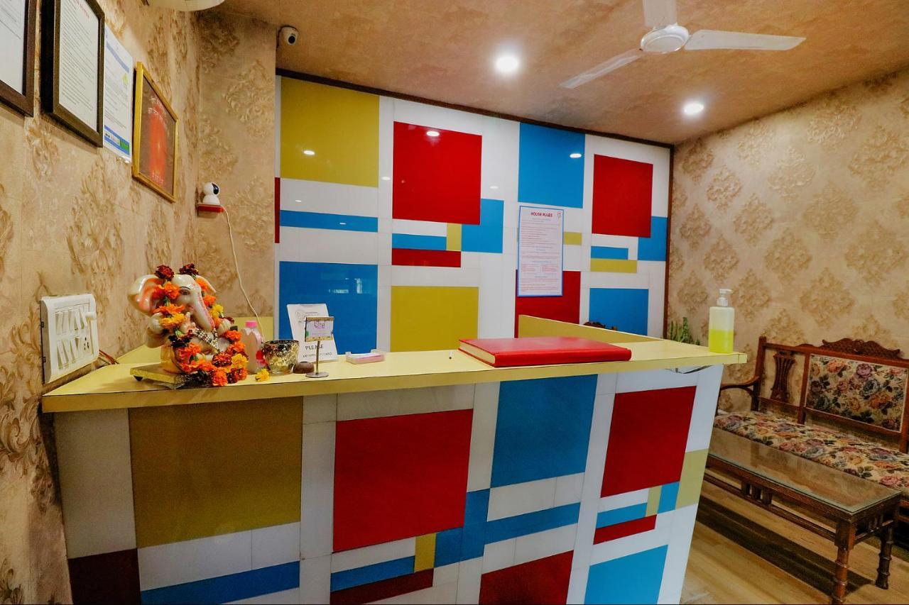 Fabhotel Nirvana Hotel