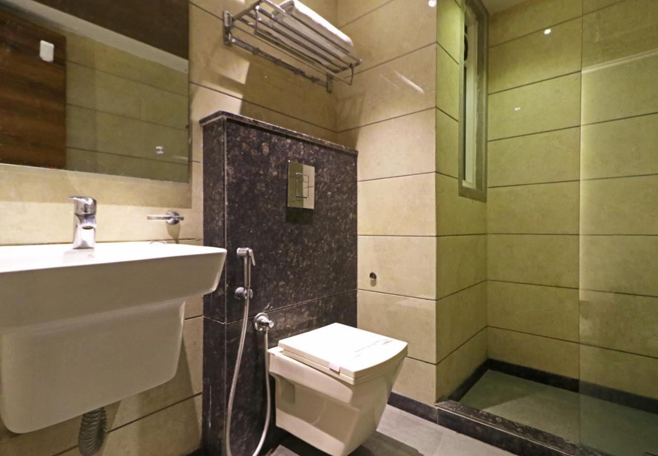 City View Luxury Near Railway Station 4*