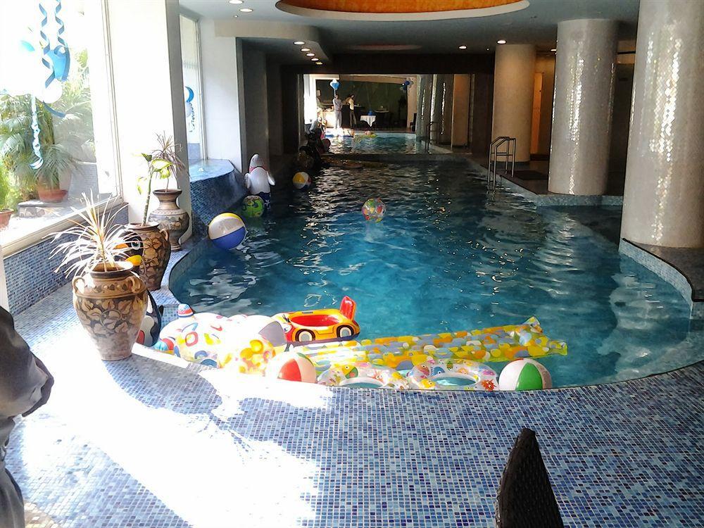 Mantra Amaltas 4*
