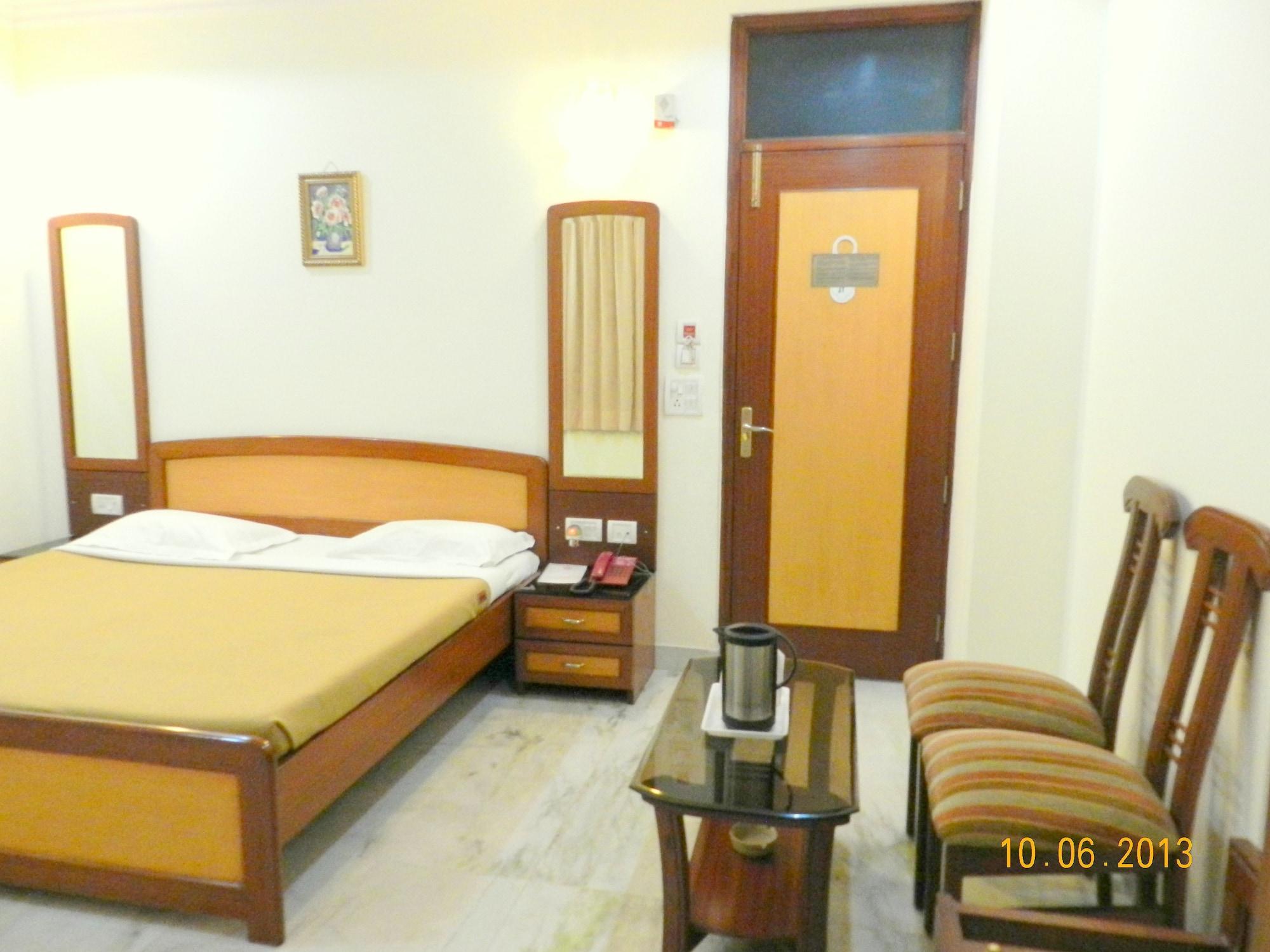 Tara Palace, Chandni Chowk Hotel 3*