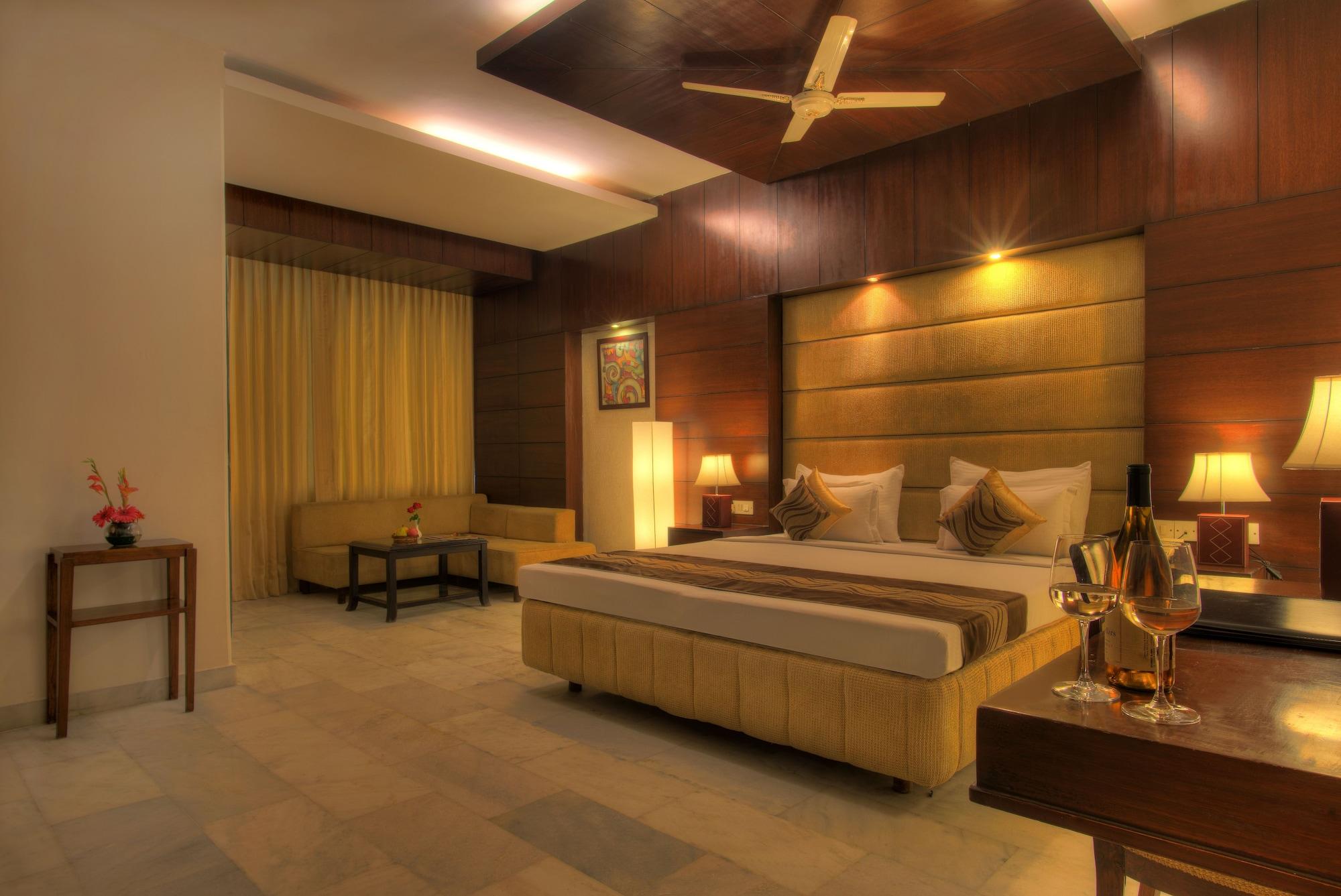 Oyo Townhouse 537 Regent Intercontinental Hotel