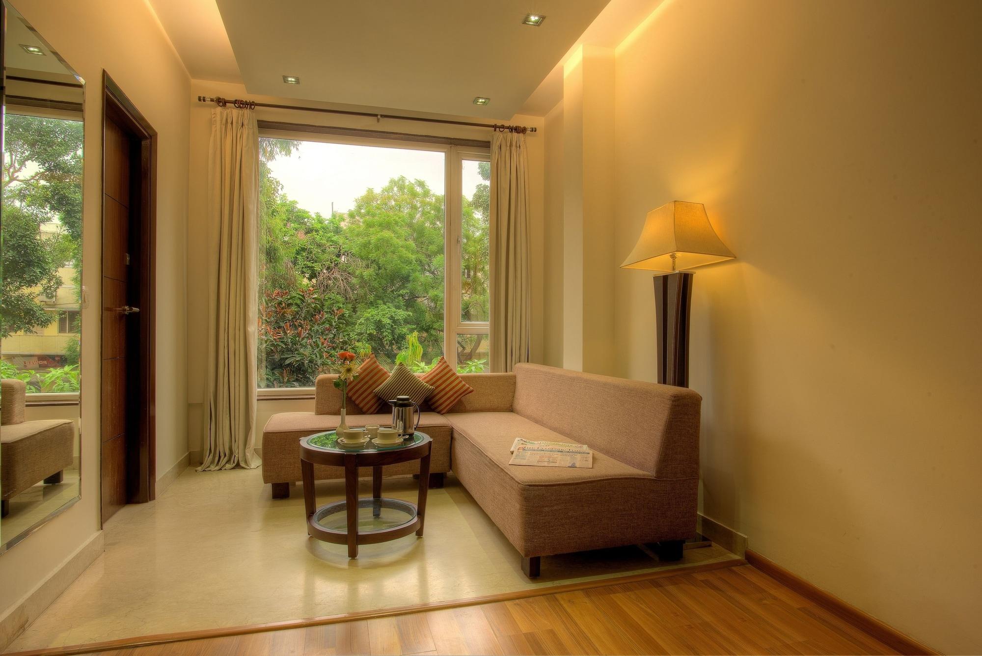 Hotel Oyo Townhouse 537 Regent Intercontinental 3*