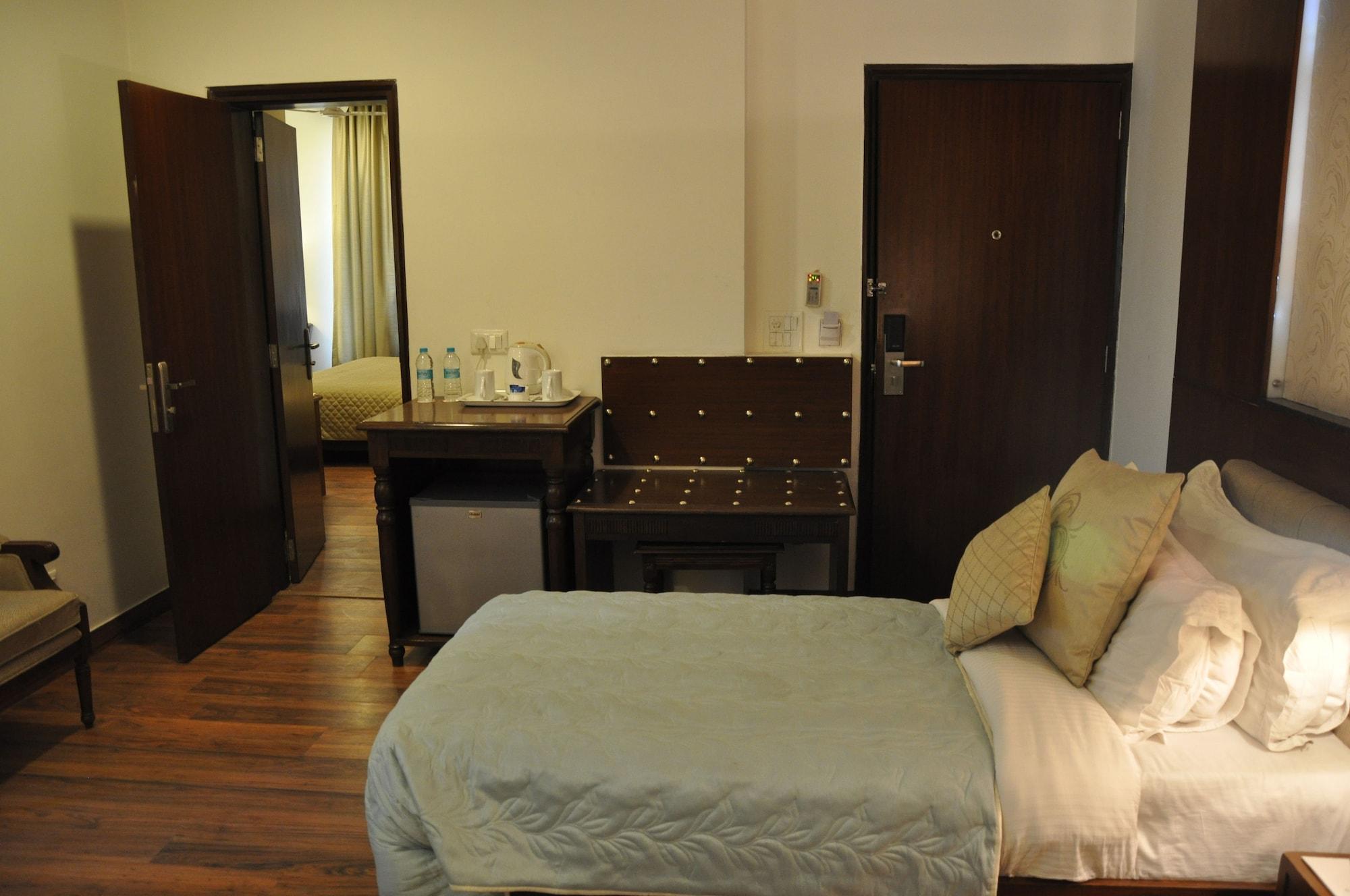 Amara Hotel Nova Deli
