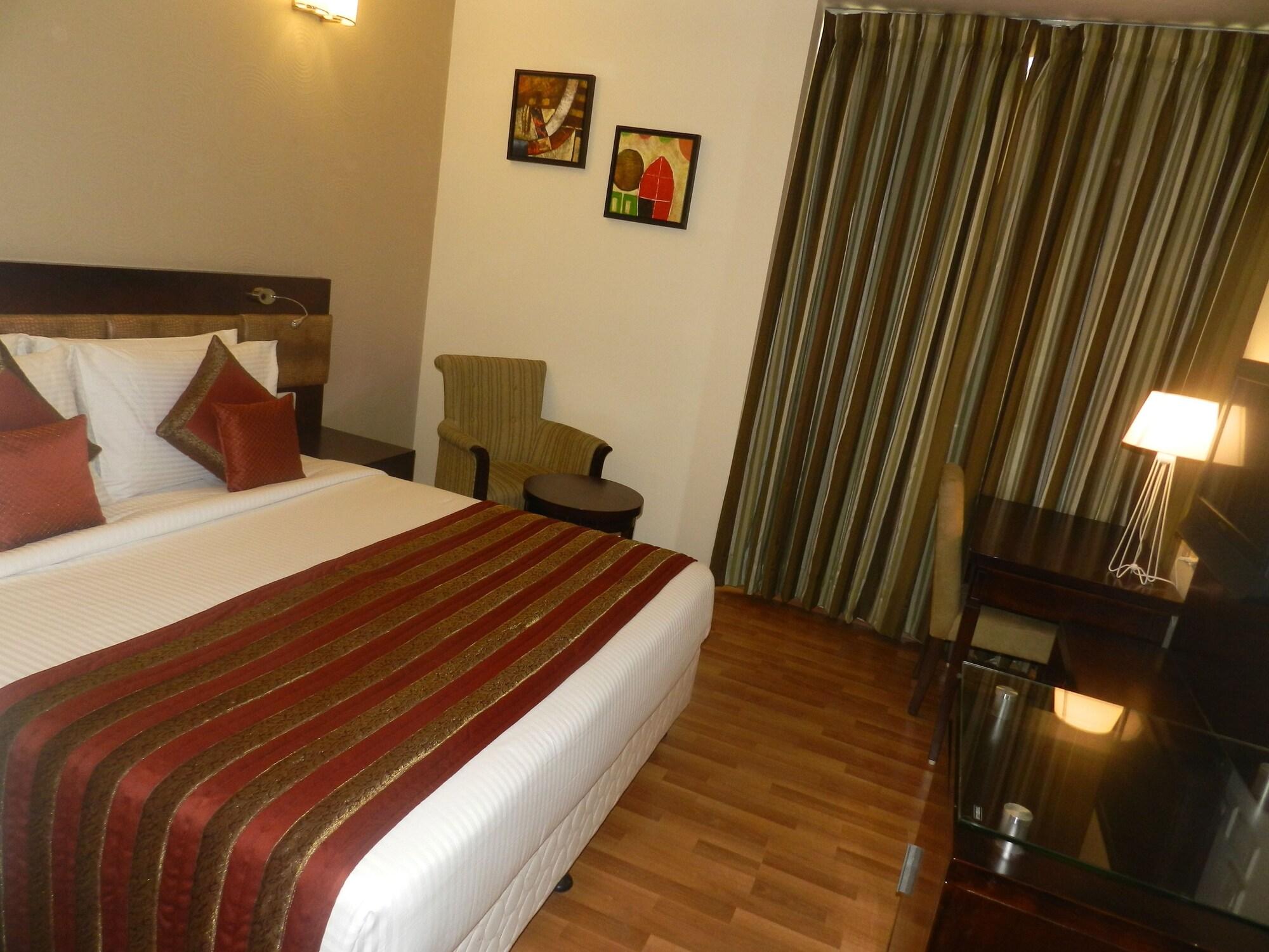 Rosemallow Hotel 4*