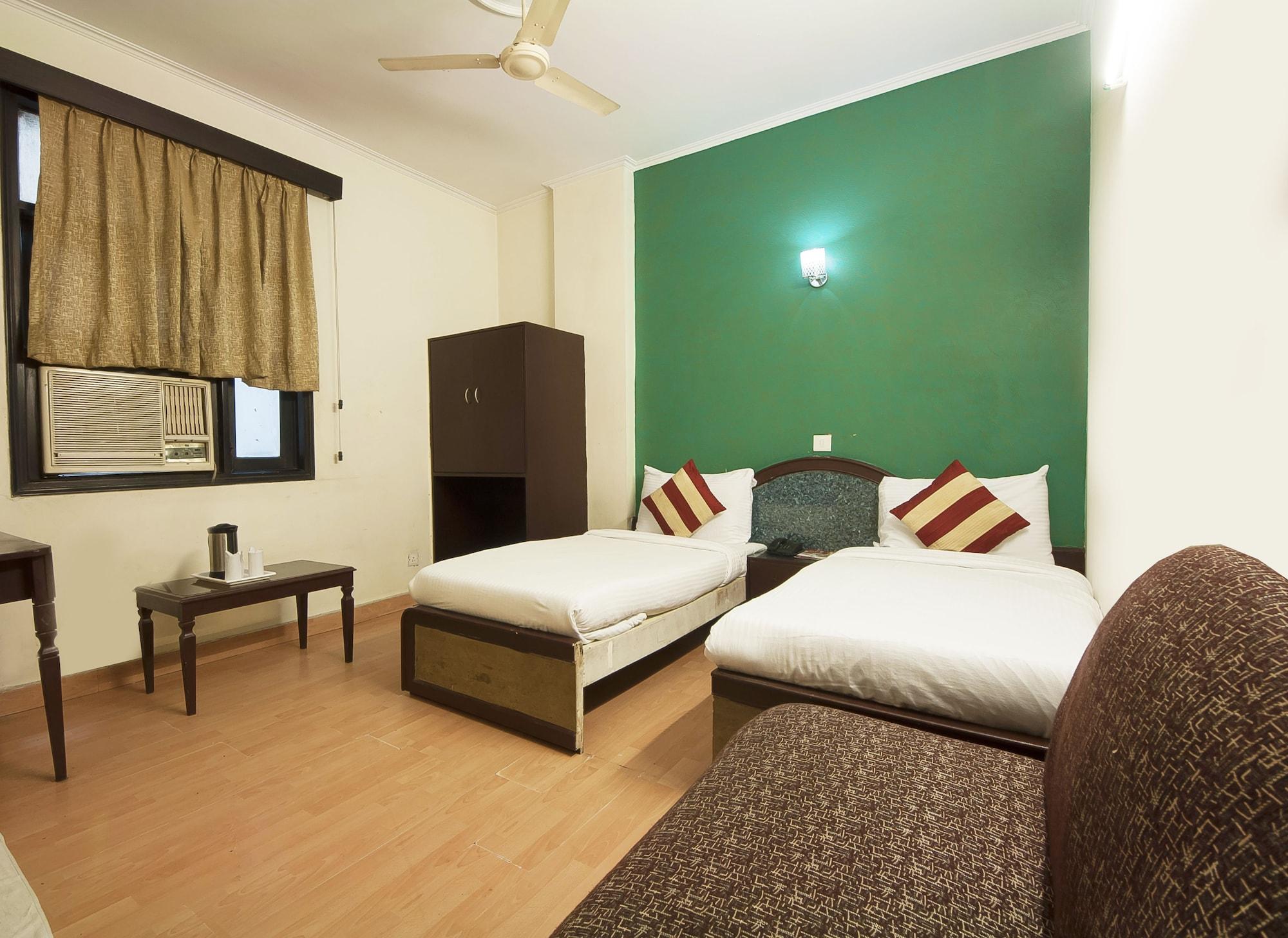 Fabhotel Darbar Hotel