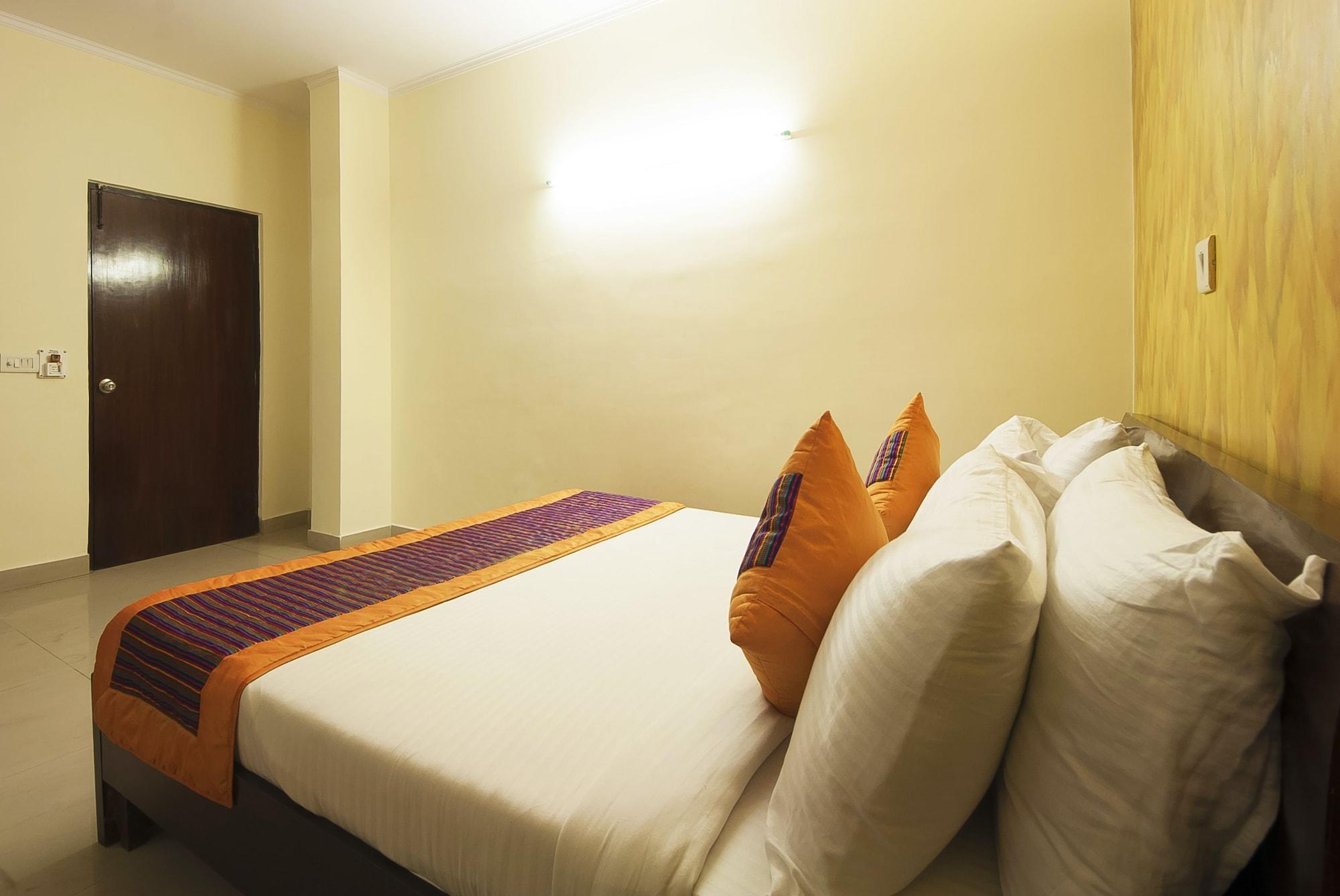 Fabhotel Darbar Hotel 3*
