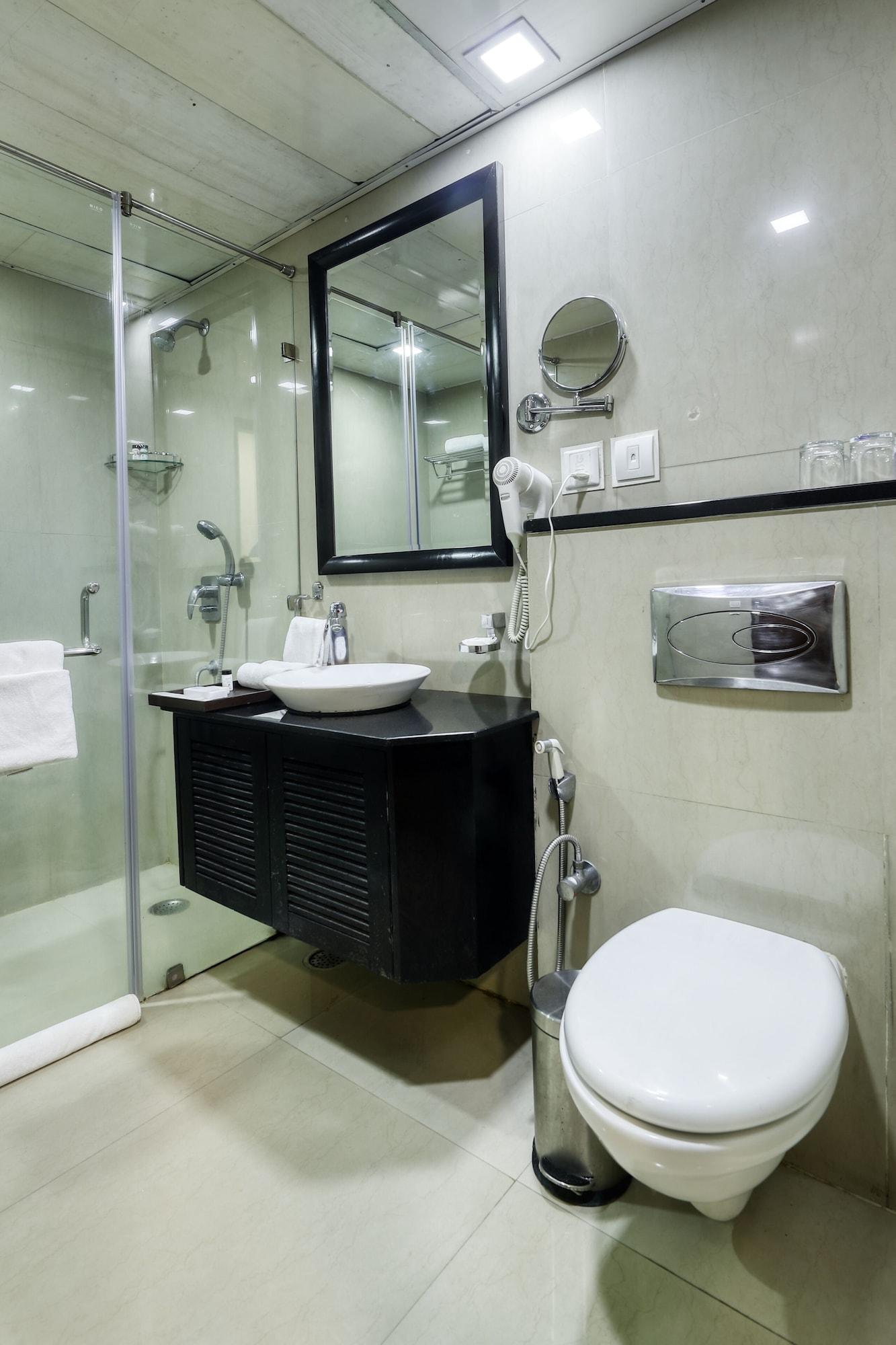 Taurus Sarovar Portico New Delhi